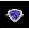 Image 3 : 14KT White and Yellow Gold 4.14ct Tanzanite and Diamond Ring