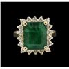 Image 2 : 5.36ct Emerald and Diamond Ring - 14KT Yellow Gold