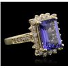 Image 1 : 14KT Yellow Gold 5.32ct Tanzanite and Diamond Ring