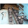 Image 14 : Hurco KM-3 CNC mill