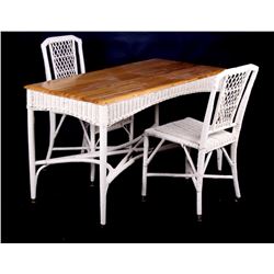 Yellowstone Lake Hotel Table & Chairs Von Briesen