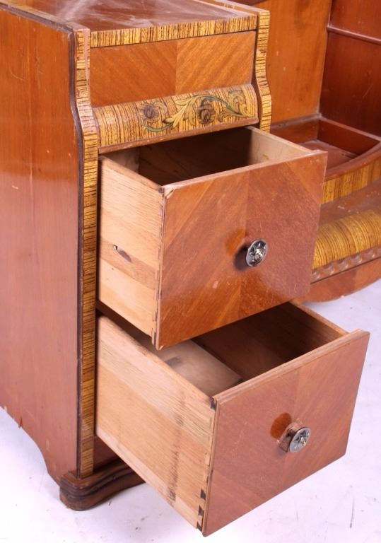 Antique Waterfall Vanity with Mirror