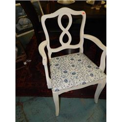 VINTAGE SHABBY SHEEK ARM CHAIR