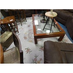 AREA CARPET - WOOL - 97" X 134"