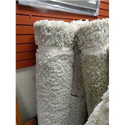 AREA CARPET - SHAG - WHITE - 91 X 64"