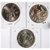Image 2 : 3 MODERN COMMEM HALF DOLLARS; 1993-P WWII PROOF, 1992-D COLUMBUS UNC &