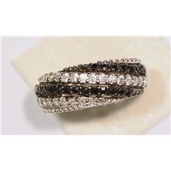STERLING SILVER BLACK & WHITE CUBIC ZIRCONIA RING