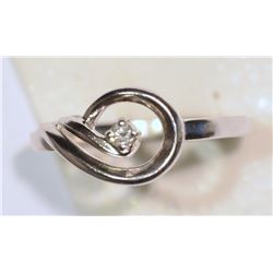 STERLING SILVER DIAMOND RING