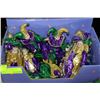 Image 1 : BOX OF 13 JESTER DOLLS