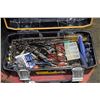 Image 3 : TOOLBOX WITH CONTENTS