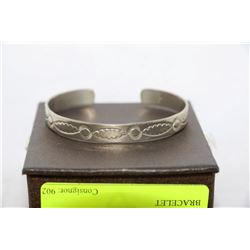 BROWN BOX W/ .925 SILVER BRACELET