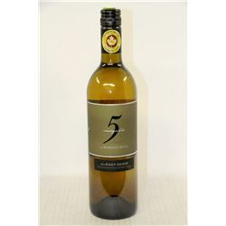 750ML BOTTLE OF 5 VINEYARDS PINOT GRIGIO