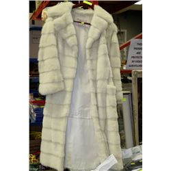 SHILLINGTON FURS MINK COAT