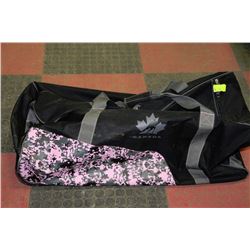 HOCKEY BAG WITH PINK CAMO