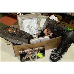 LADIES WESTERN THEME BOX WITH NEW WALLET,RIDING SP
