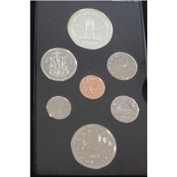 1977 SILVER DOUBLE DOLLAR PRESTIGE PROOF SET