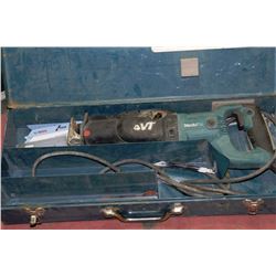 MAKITA SAW