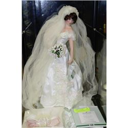 ASHTON DRAKE GALLERY WEDDING IN A MOONLIT GARDEN