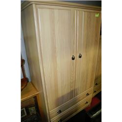 TV/ENTERTAINMENT UNIT