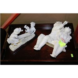 TWO CHILDREN ORNAMENTS