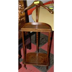 ANTIQUE VALET WITH WHEELS