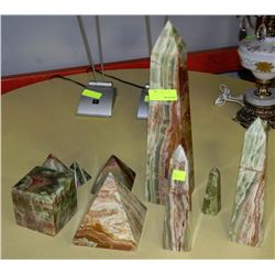 COLLECTION OF 9 PAKISTANI ONYX PIECES