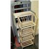 Image 1 : 2 FOLDABLE SHELVING UNITS