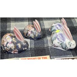 TWO PAIRS OF HANDPAINED BUNNY ORNAMENTS