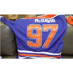 NEW REEBOK CONNOR MCDAVID JERSEY - SIZE 52 (BLUE)