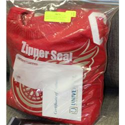 VINTAGE GORDIE HOWE WOOL JERSEY SIGNED BY GORDIE