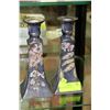Image 1 : PAIR OF CANDLESTICKS