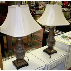 PAIR OF ESTATE DECORATIVE LAMPS