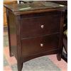 Image 1 : WOOD 2 DRAWER NIGHT STAND