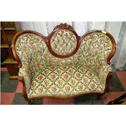 VINTAGE WOOD UPHOLSTERED BENCH