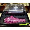 Image 1 : FASHIONABLE BLOW DRYER SET AND HAIR TRIMMER SET