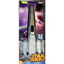 STAR WARS X WING FIGHTER JET COLLECTIBLE