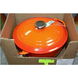 CAST IRON LASERA DUTCH OVEN BRAND NEW