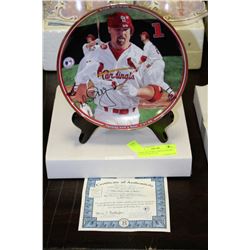 MARK MCGWIRE LIMITED EDITION COLLECTOR PLATE