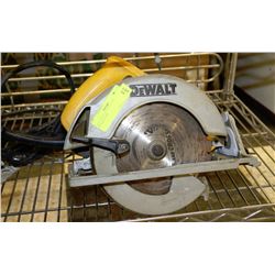 DEWALT SAW