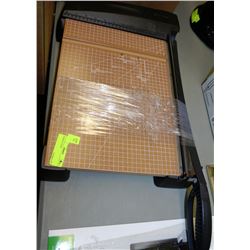 PAPER CUTTER