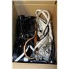 Image 1 : BOX OF PURSES