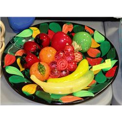 DECORATIVE HANDING PLATE WITH GLASS FRUIT