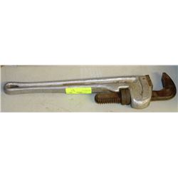PIPE WRENCH