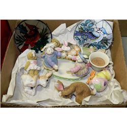 BOX W/COLLECTIBLE AND HANDCRAFTED