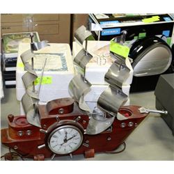 SHIP CLOCK