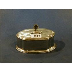 A Continental pewter jar and cover 5" £20-30...