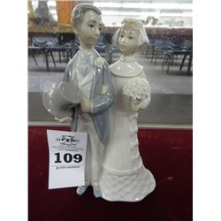 Lladro Bride & Groom Figure