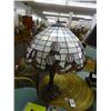 Image 1 : Tiffany Style Lamp
