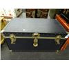 Image 1 : Luggage Trunk