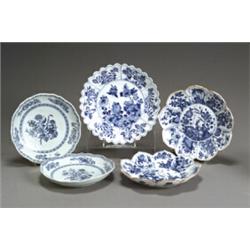 Group of Five Chinese Export Blue and White Foliate Shallow Dishes Daoguang-Guangxu Period (18...